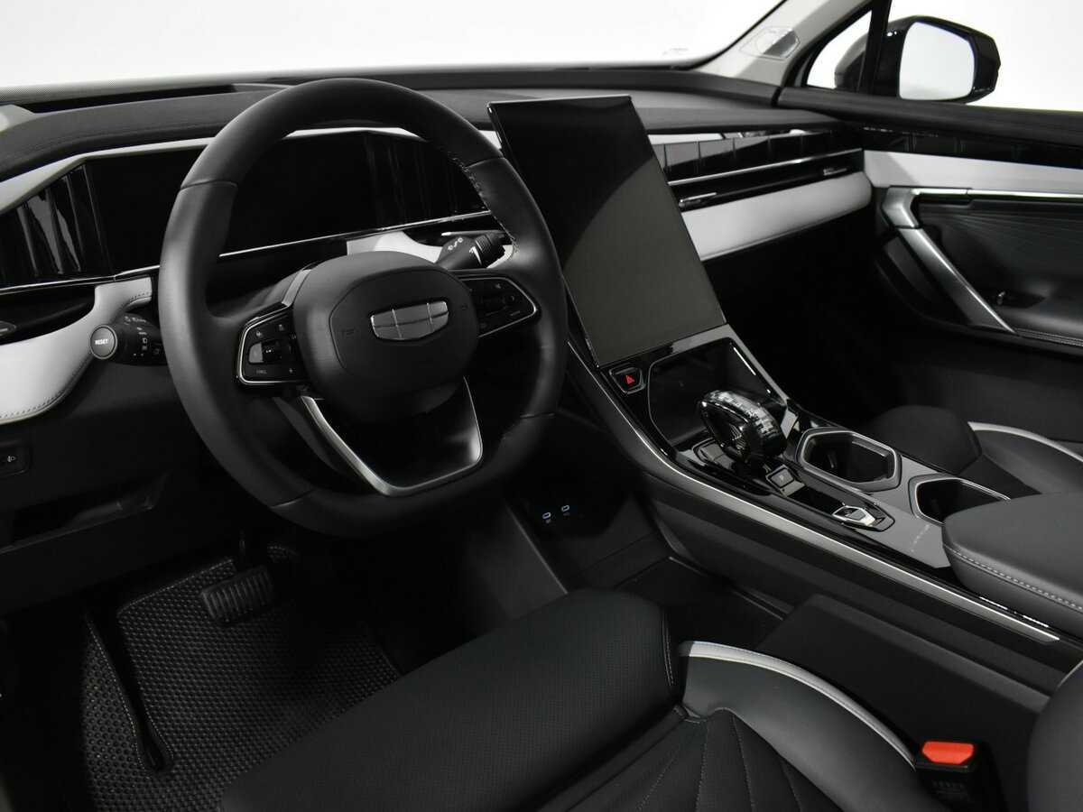 Купить Geely Atlas, 2024, 6 504 км.. Фото: #8