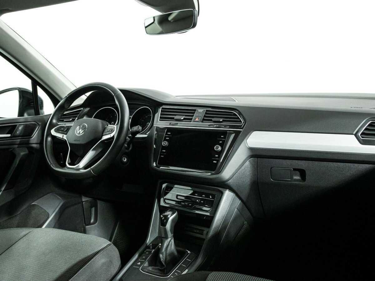 Купить Volkswagen Tiguan, 2020, 66 995 км.. Фото: #8