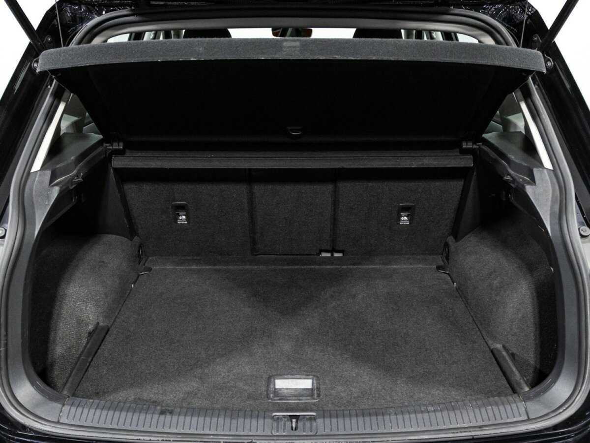 Купить Volkswagen Tiguan, 2020, 66 995 км.. Фото: #14