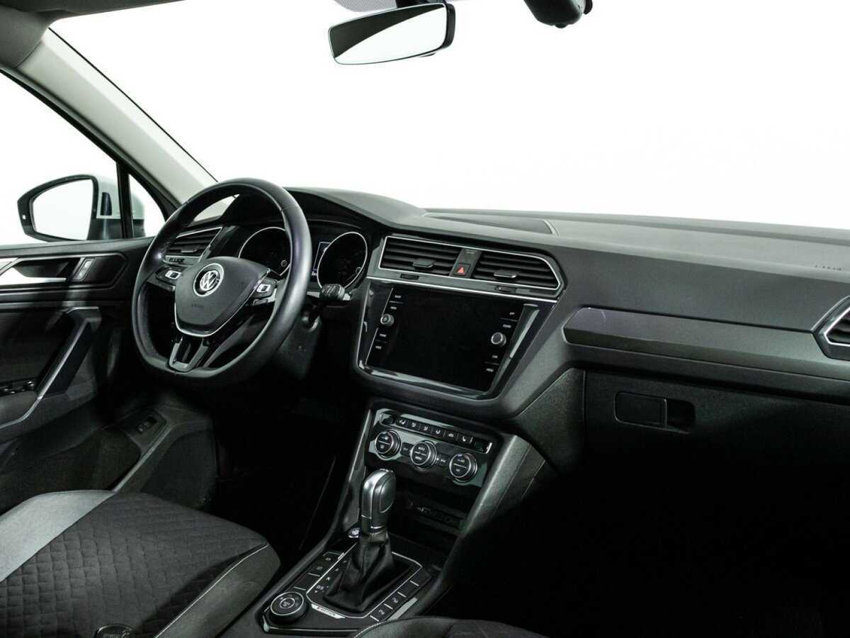 Купить Volkswagen Tiguan, 2018, 83 509 км.. Фото: #8
