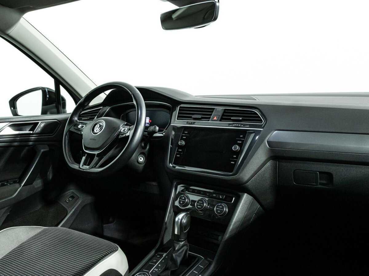 Купить Volkswagen Tiguan, 2019, 129 327 км.. Фото: #8