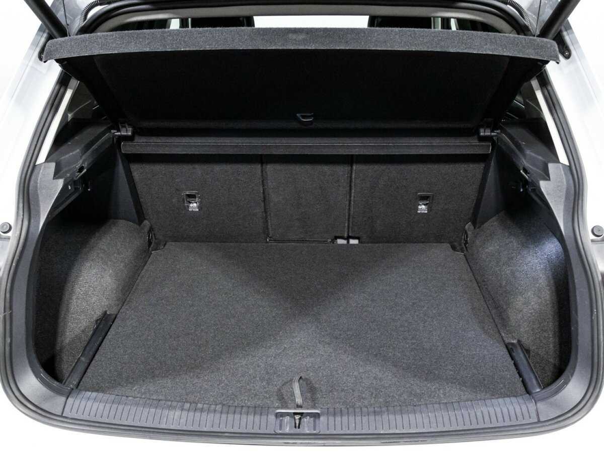 Купить Volkswagen Tiguan, 2019, 129 327 км.. Фото: #14