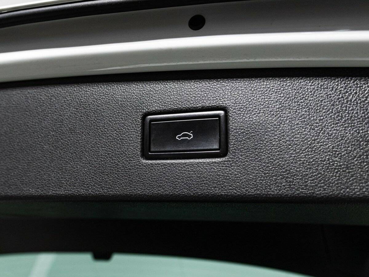 Купить Volkswagen Tiguan, 2018, 131 515 км.. Фото: #15