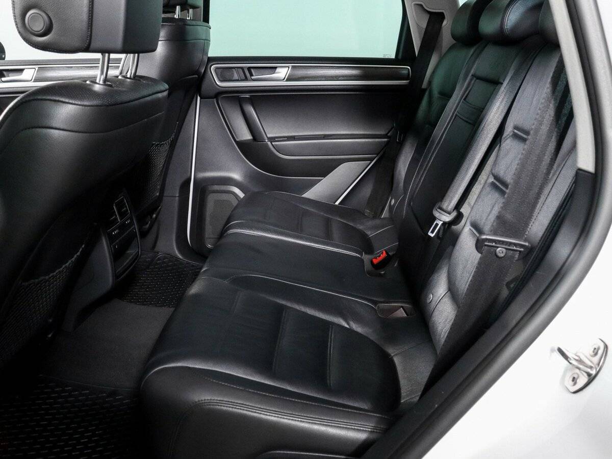 Купить Volkswagen Touareg, 2015, 116 482 км.. Фото: #9