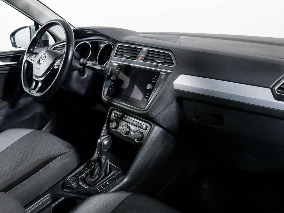 Купить Volkswagen Tiguan, 2017, 80 353 км.. Фото: #5