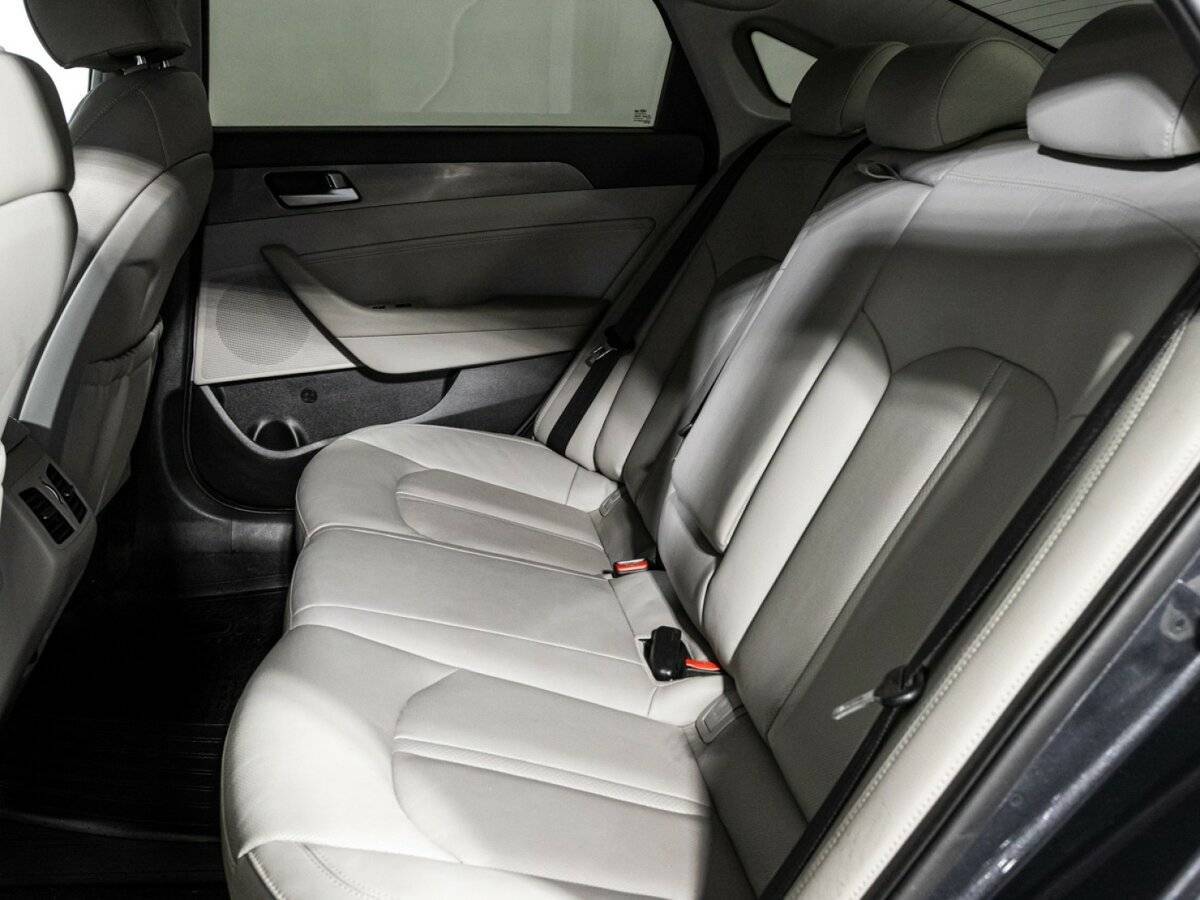 Купить Hyundai Sonata, 2018, 46 492 км.. Фото: #9