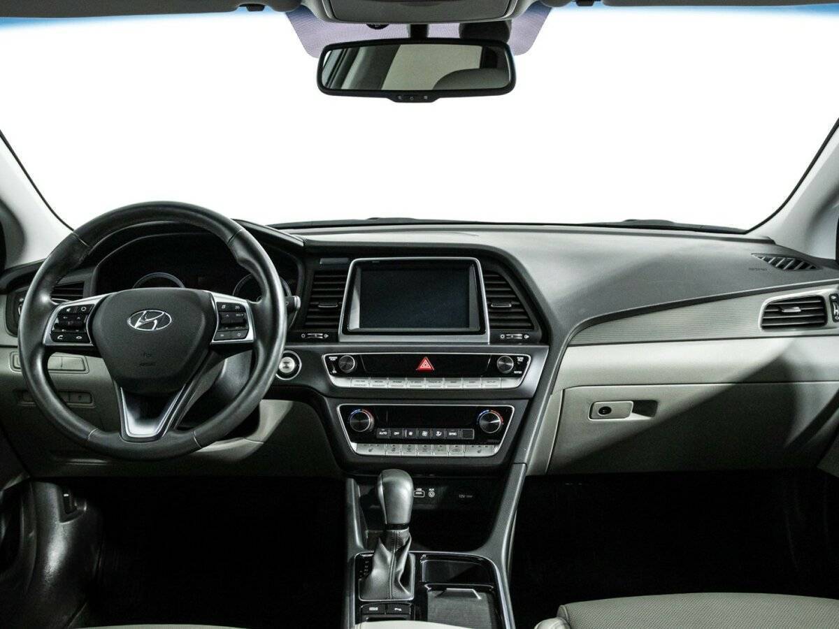 Купить Hyundai Sonata, 2018, 46 492 км.. Фото: #12