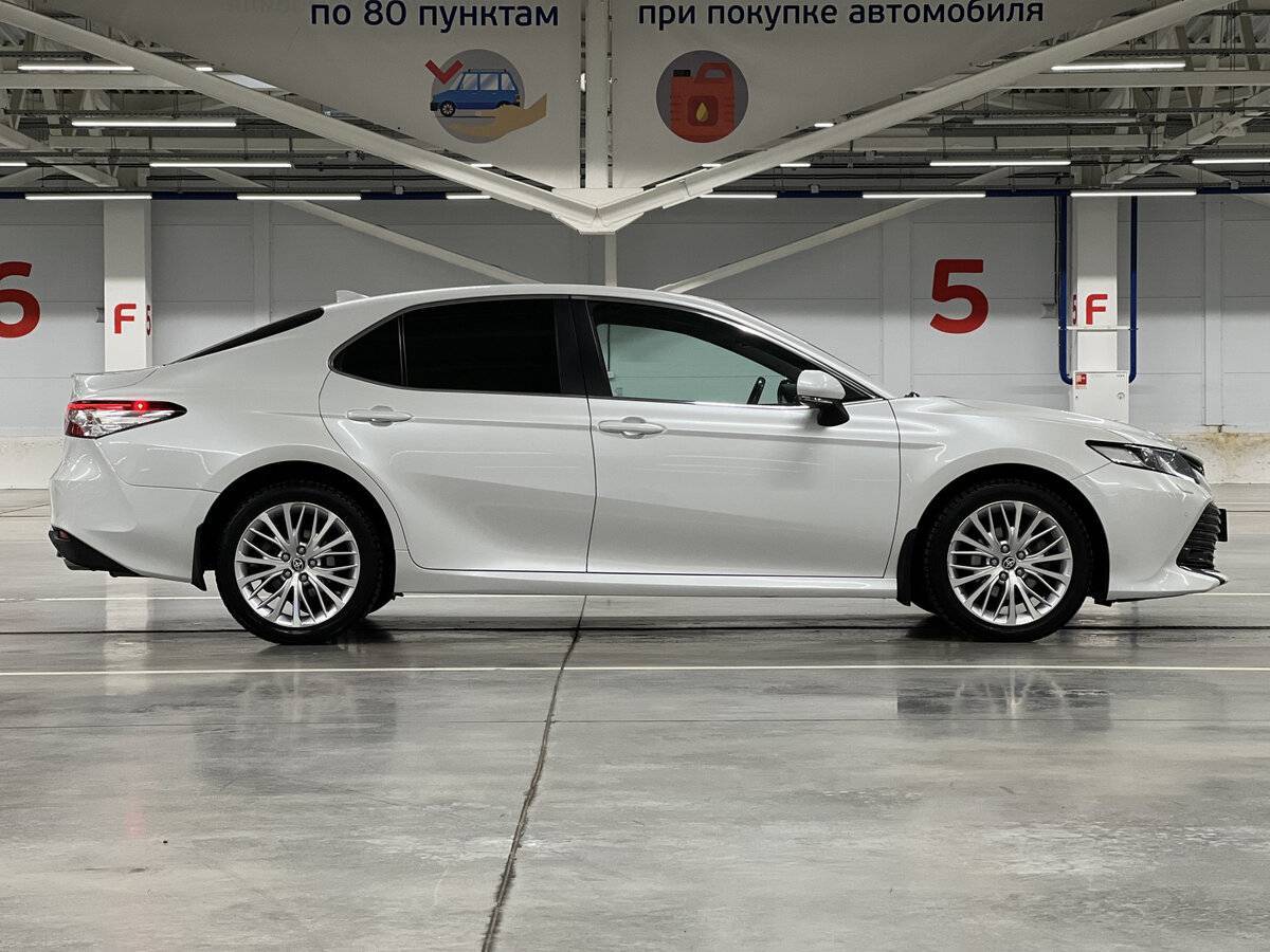 Купить Toyota Camry, 2021, 110 651 км.. Фото: #3
