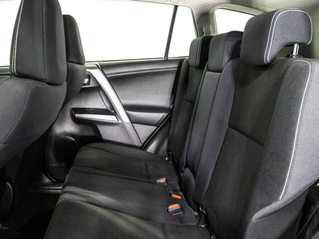 Купить Toyota RAV4, 2016, 96 903 км.. Фото: #7