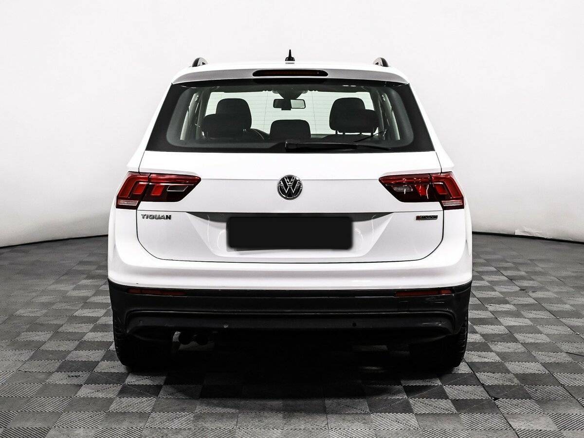Купить Volkswagen Tiguan, 2019, 68 130 км.. Фото: #5