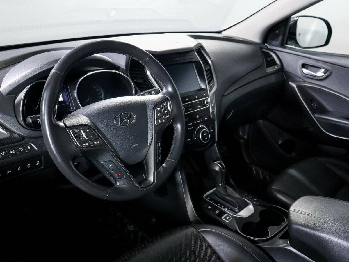 Купить Hyundai Santa Fe, 2016, 142 322 км.. Фото: #10