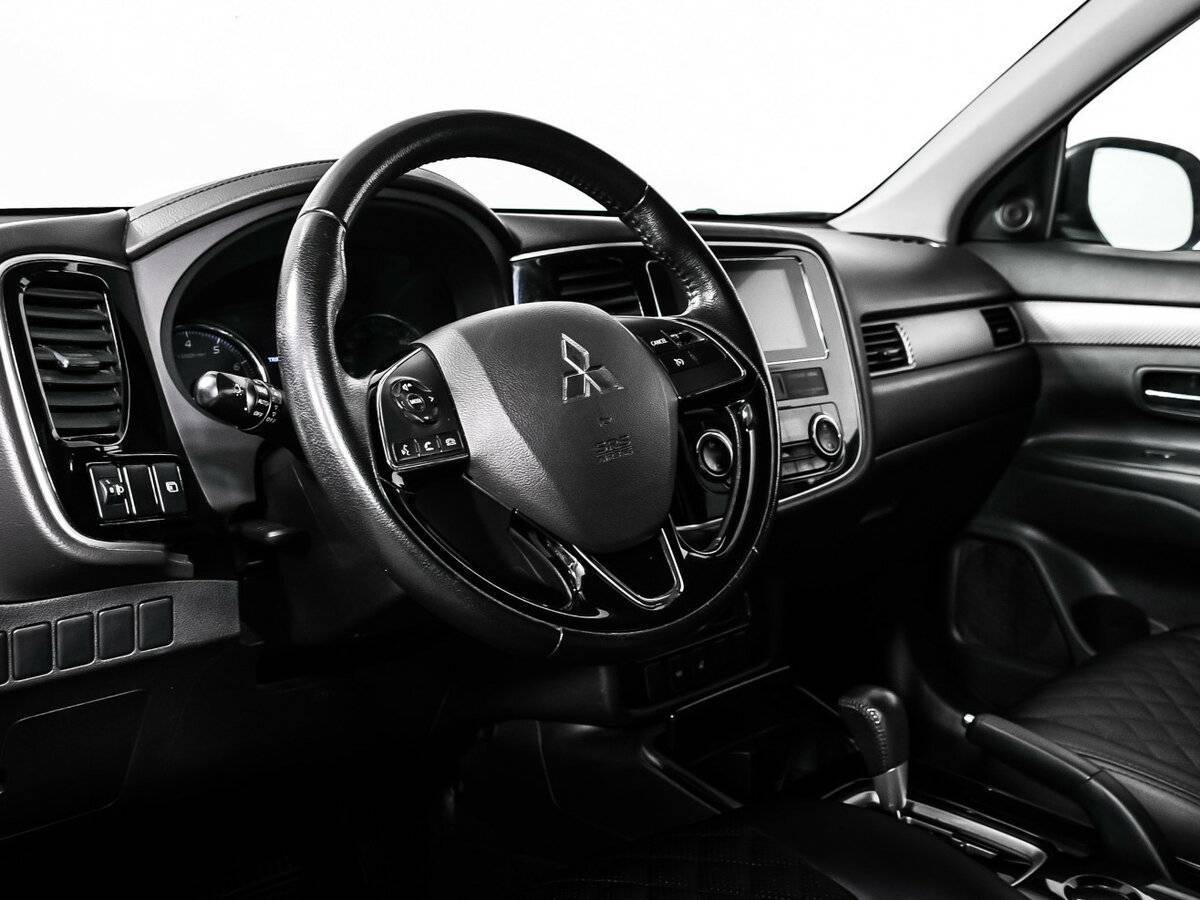 Купить Митсубиши Оутлэндер, 2018, 166 948 км.. Фото: #11