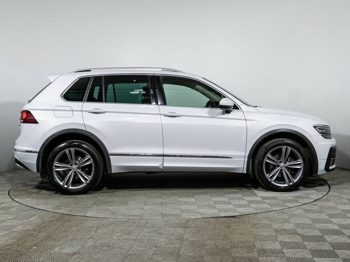 Купить Volkswagen Tiguan, 2019, 115 052 км.. Фото: #3