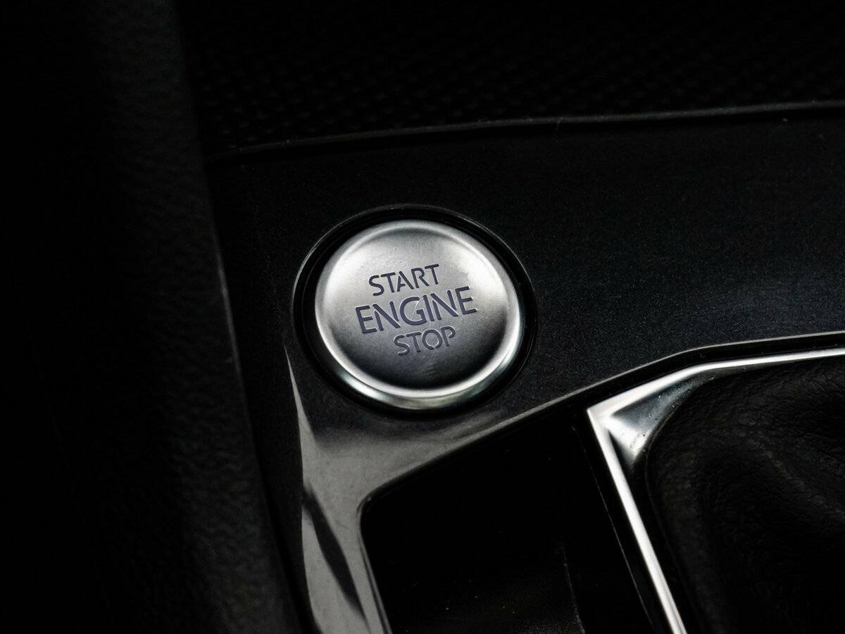 Купить Volkswagen Tiguan, 2021, 102 567 км.. Фото: #17