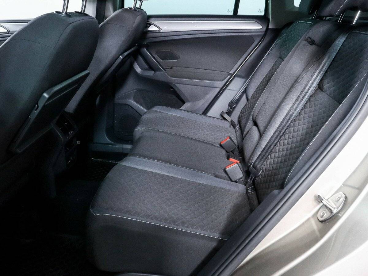 Купить Volkswagen Tiguan, 2018, 77 100 км.. Фото: #6