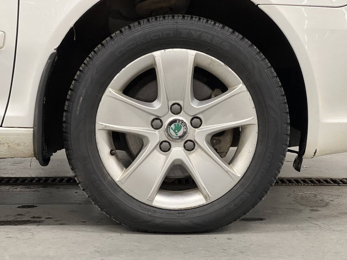 Купить Шкода Октавия, 2012, 225 715 км.. Фото: #16