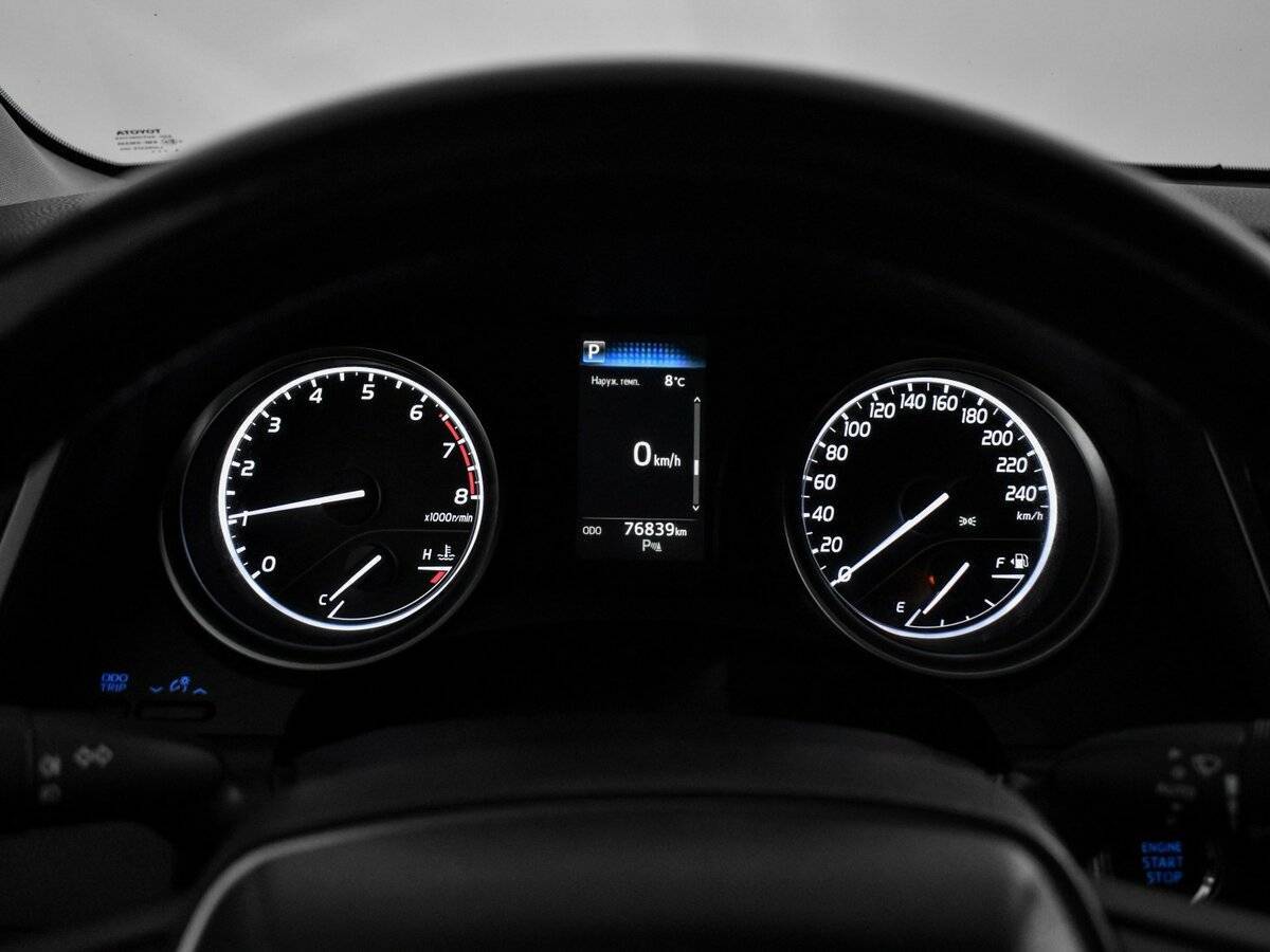 Купить Toyota Camry, 2019, 76 836 км.. Фото: #19