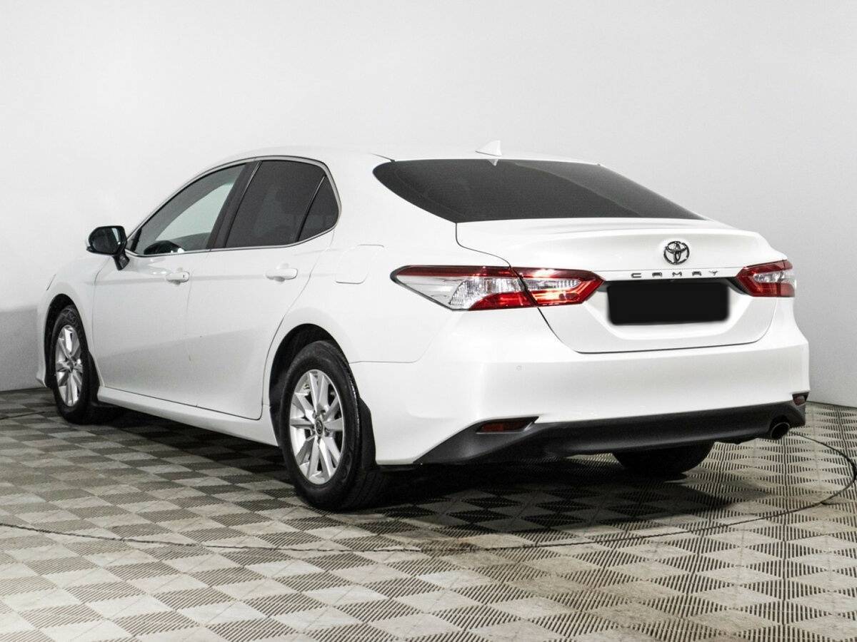 Купить Toyota Camry, 2020, 152 645 км.. Фото: #6