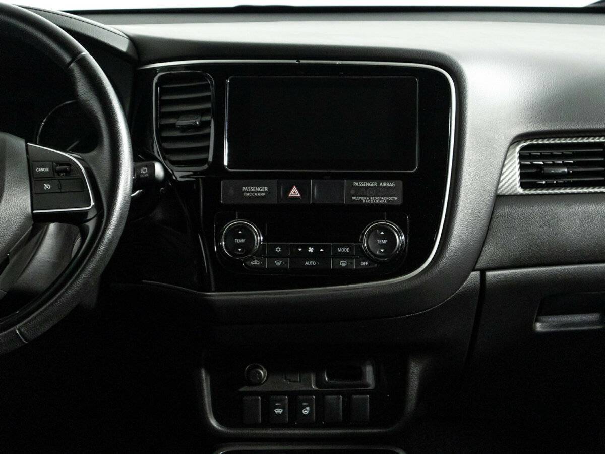 Купить Mitsubishi Outlander, 2018, 88 790 км.. Фото: #13