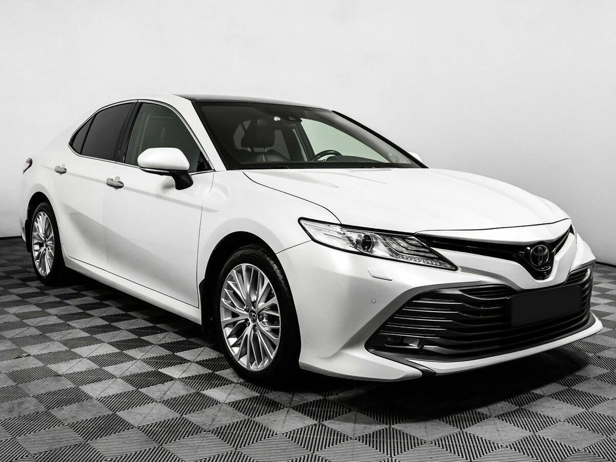 Купить Toyota Camry, 2019, 193 937 км.. Фото: #2