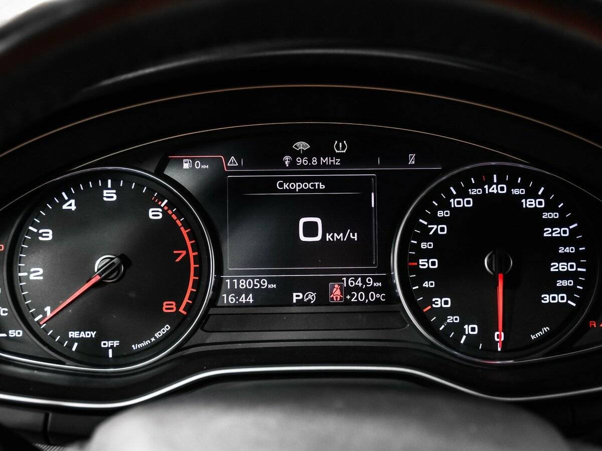 Купить Audi A4, 2017, 118 057 км.. Фото: #9