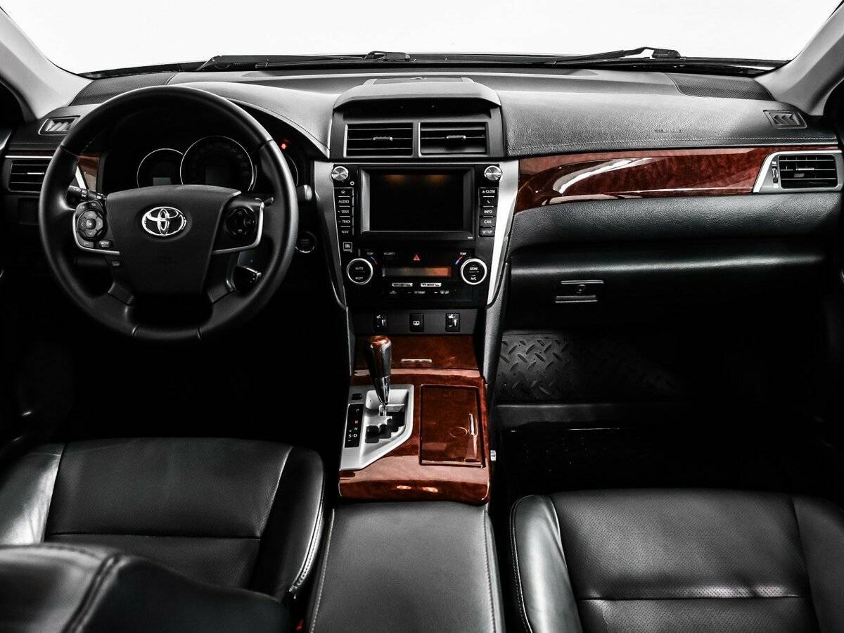Купить Toyota Camry, 2012, 180 000 км.. Фото: #10