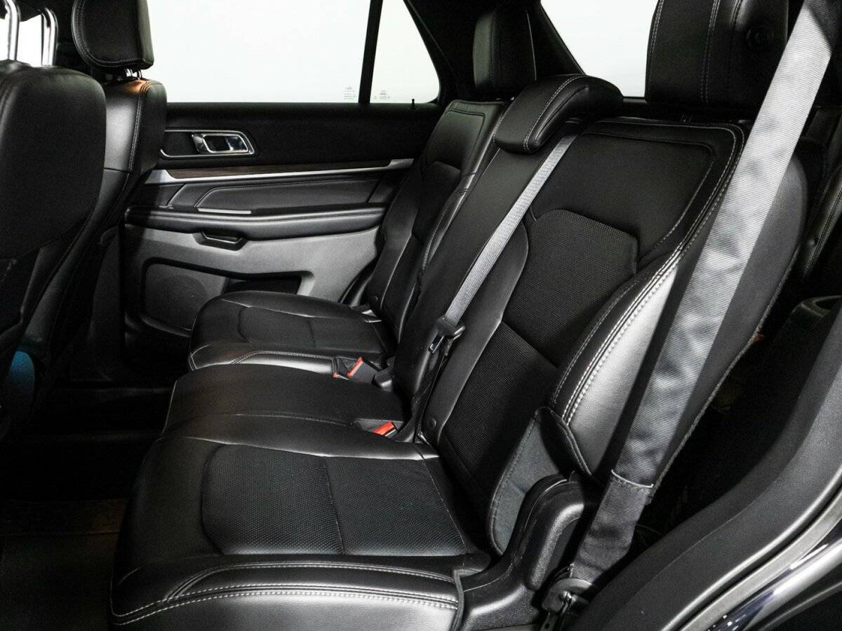 Купить Ford Explorer, 2017, 172 022 км.. Фото: #7