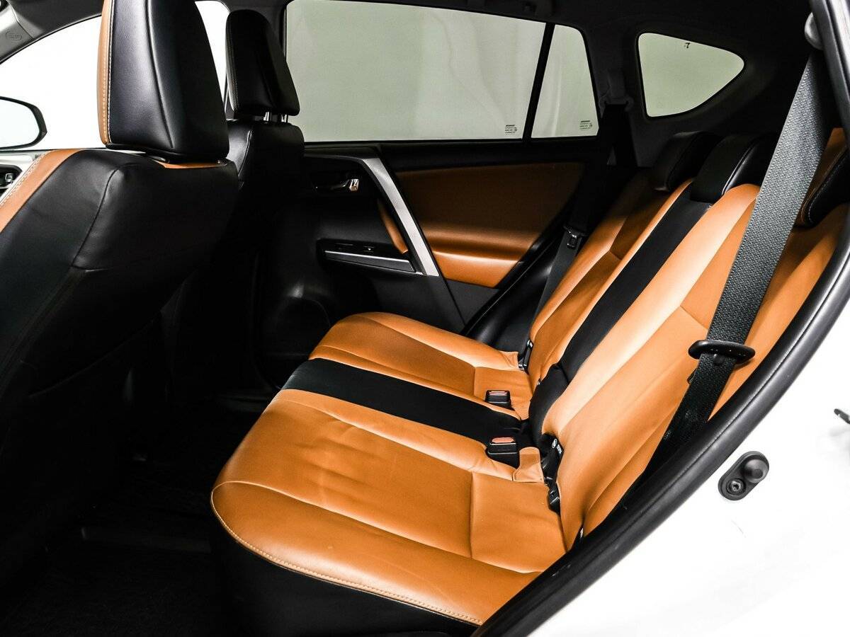 Купить Toyota RAV4, 2019, 65 120 км.. Фото: #12