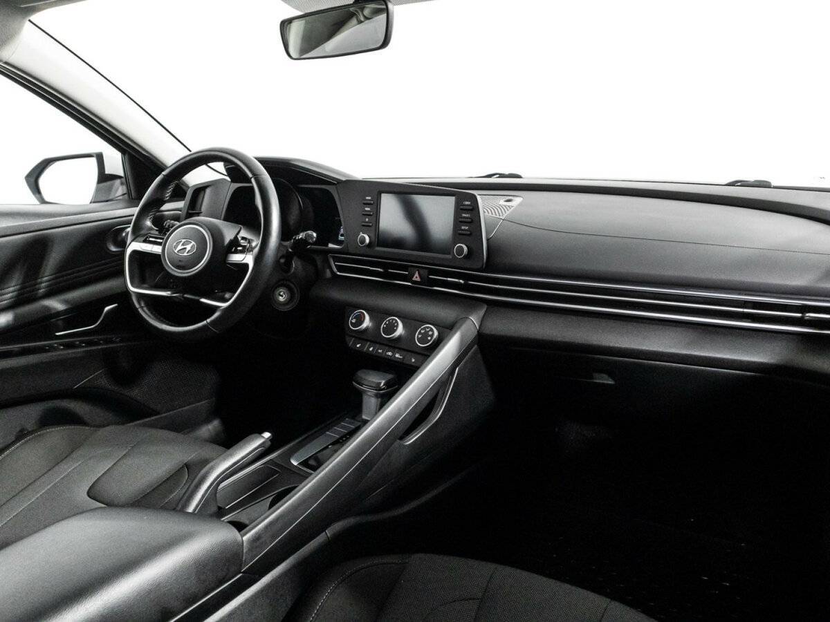 Купить Hyundai Elantra, 2021, 44 371 км.. Фото: #8