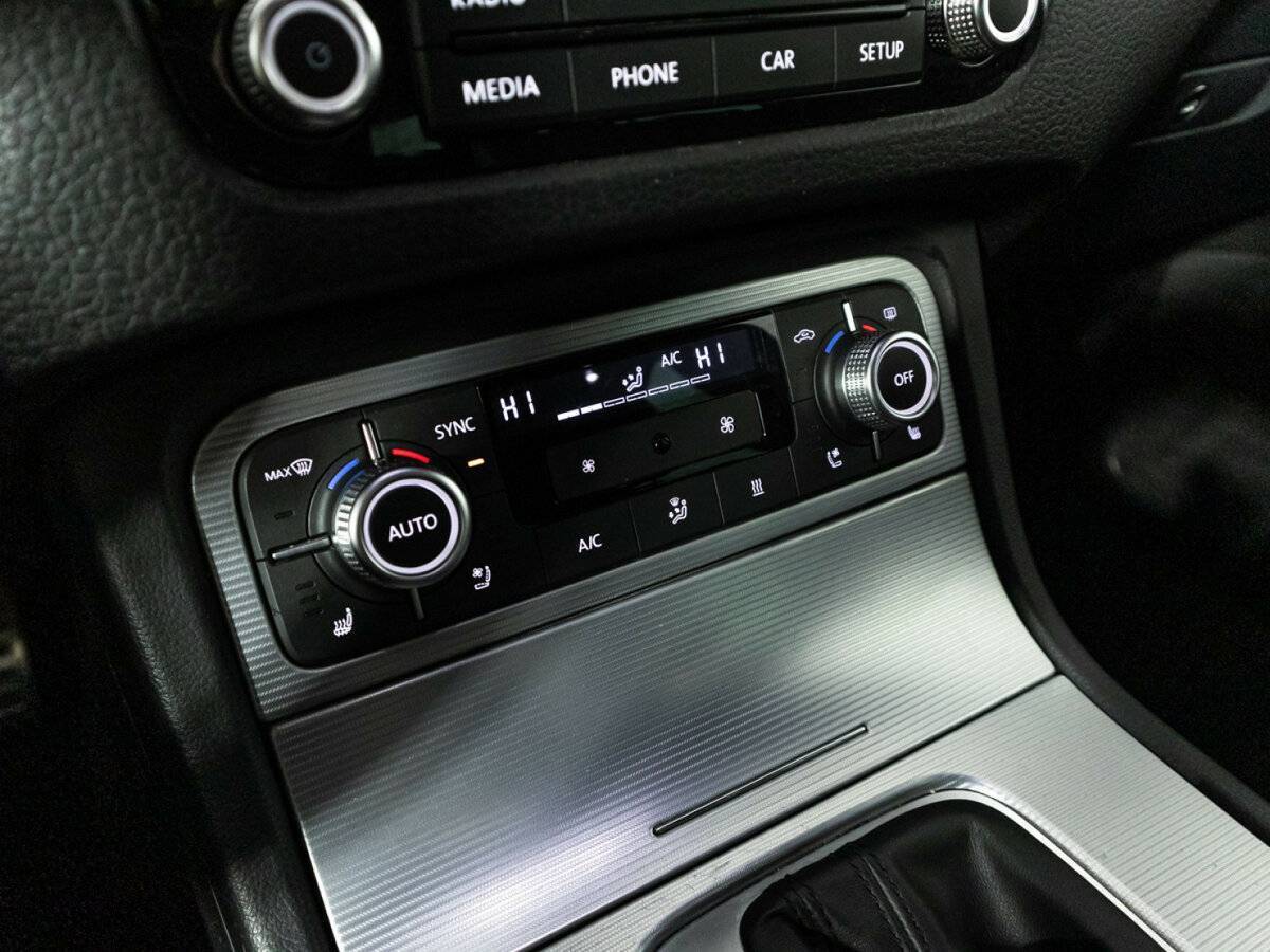 Купить Volkswagen Touareg, 2016, 155 757 км.. Фото: #18