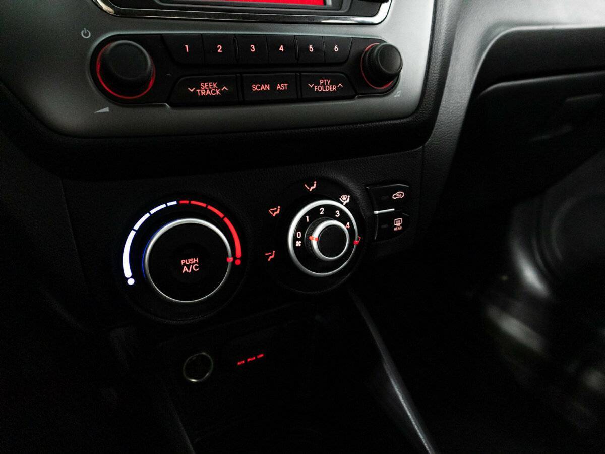 Купить Киа Рио, 2014, 107 076 км.. Фото: #15