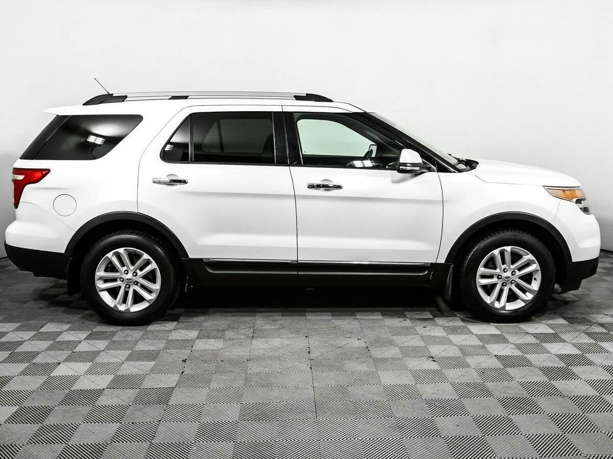 Купить Ford Explorer, 2012, 128 120 км.. Фото: #3