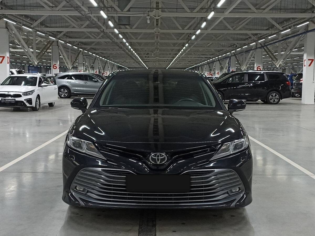 Купить Toyota Camry, 2019, 163 056 км.. Фото: #1