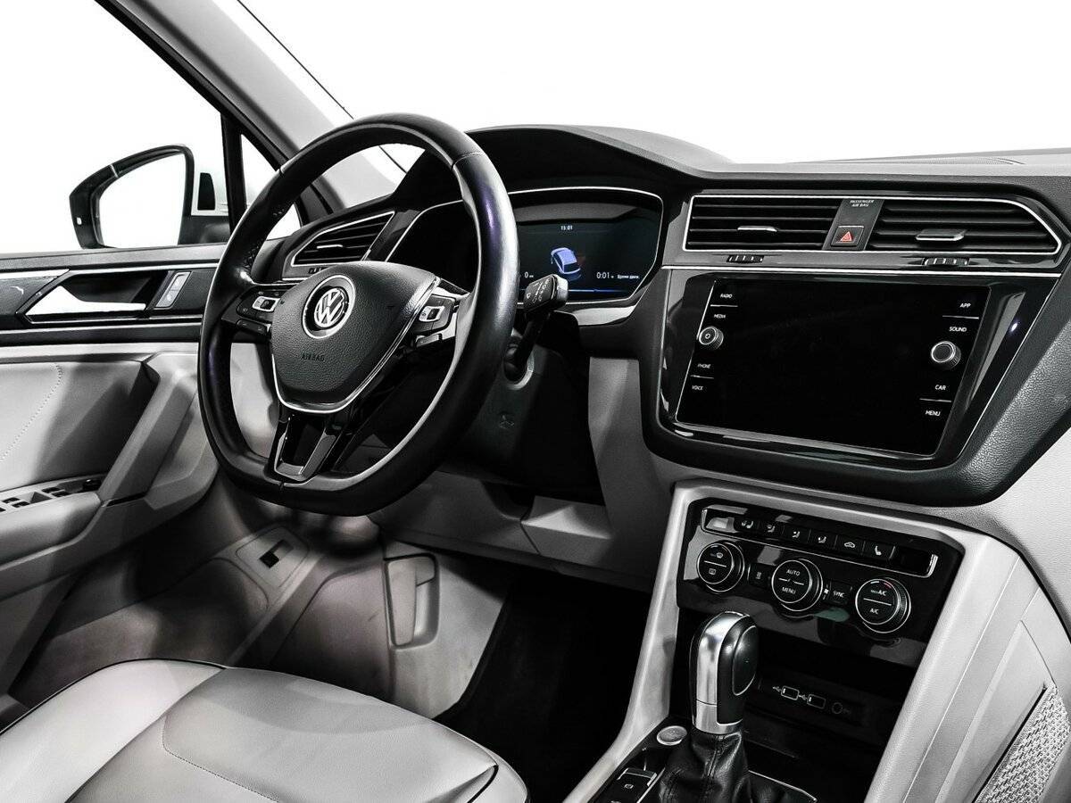 Купить Volkswagen Tiguan, 2018, 89 828 км.. Фото: #8