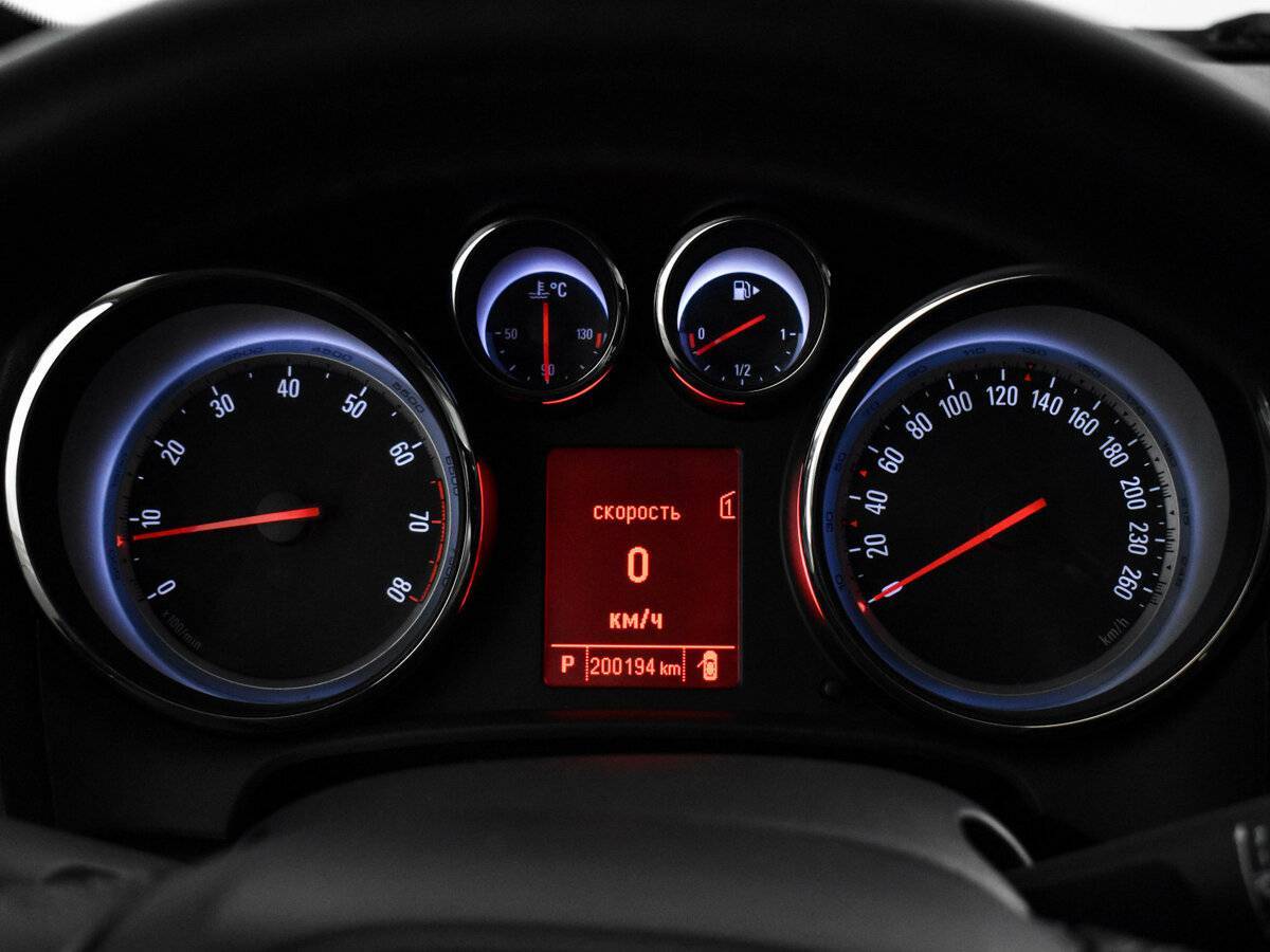 Купить Опель Астра, 2012, 200 110 км.. Фото: #17