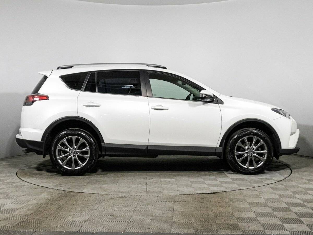 Купить Toyota RAV4, 2018, 74 000 км.. Фото: #3