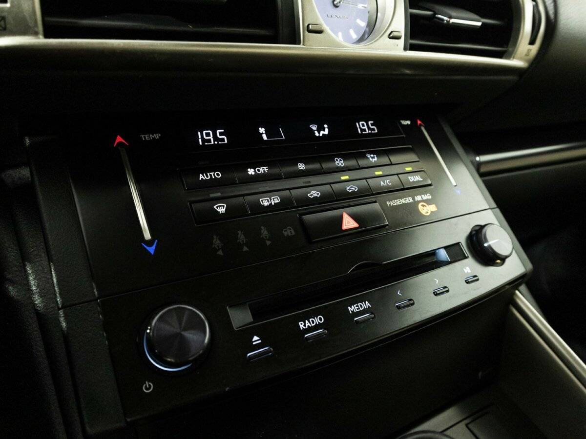 Купить Lexus IS, 2014, 139 910 км.. Фото: #17