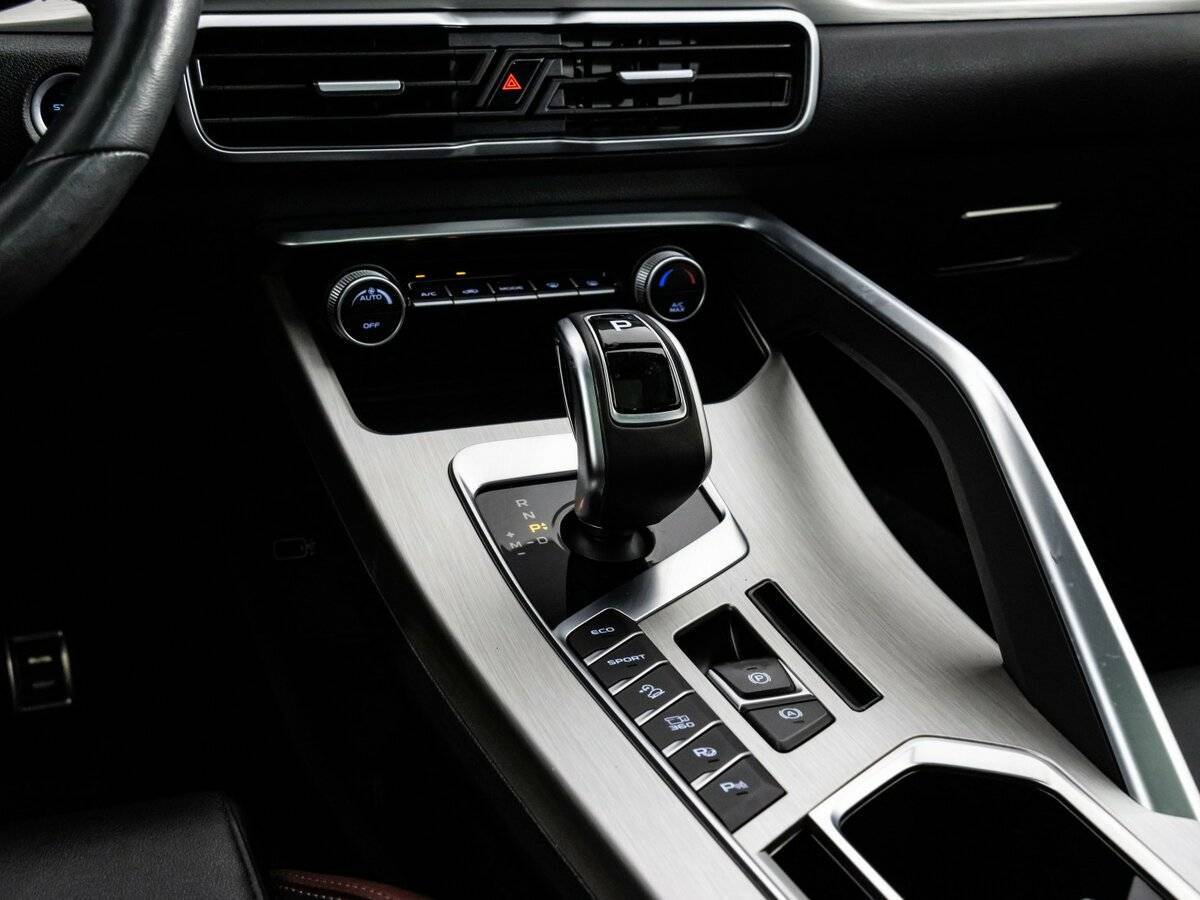 Купить Джили Кулрэй, 2021, 40 667 км.. Фото: #11