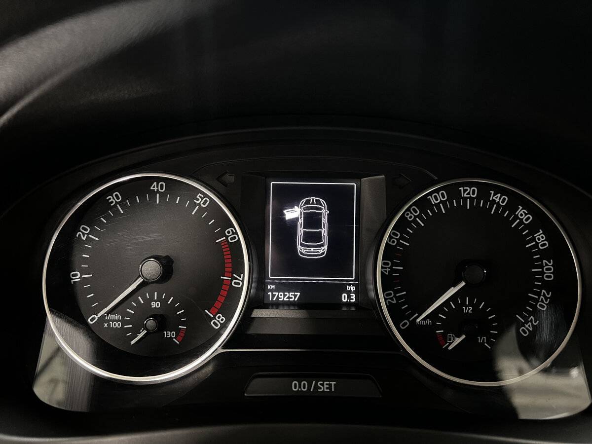 Купить Шкода Рапид, 2016, 179 257 км.. Фото: #12