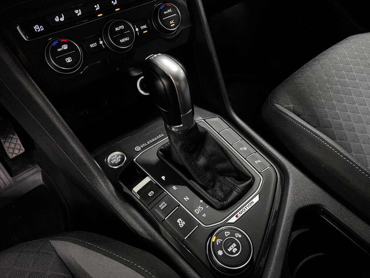 Купить Volkswagen Tiguan, 2017, 136 172 км.. Фото: #19