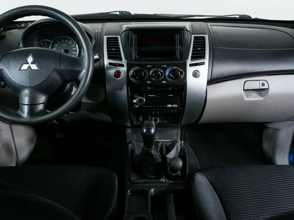 Купить Митсубиши Паджеро Спорт, 2012, 561 575 км.. Фото: #10