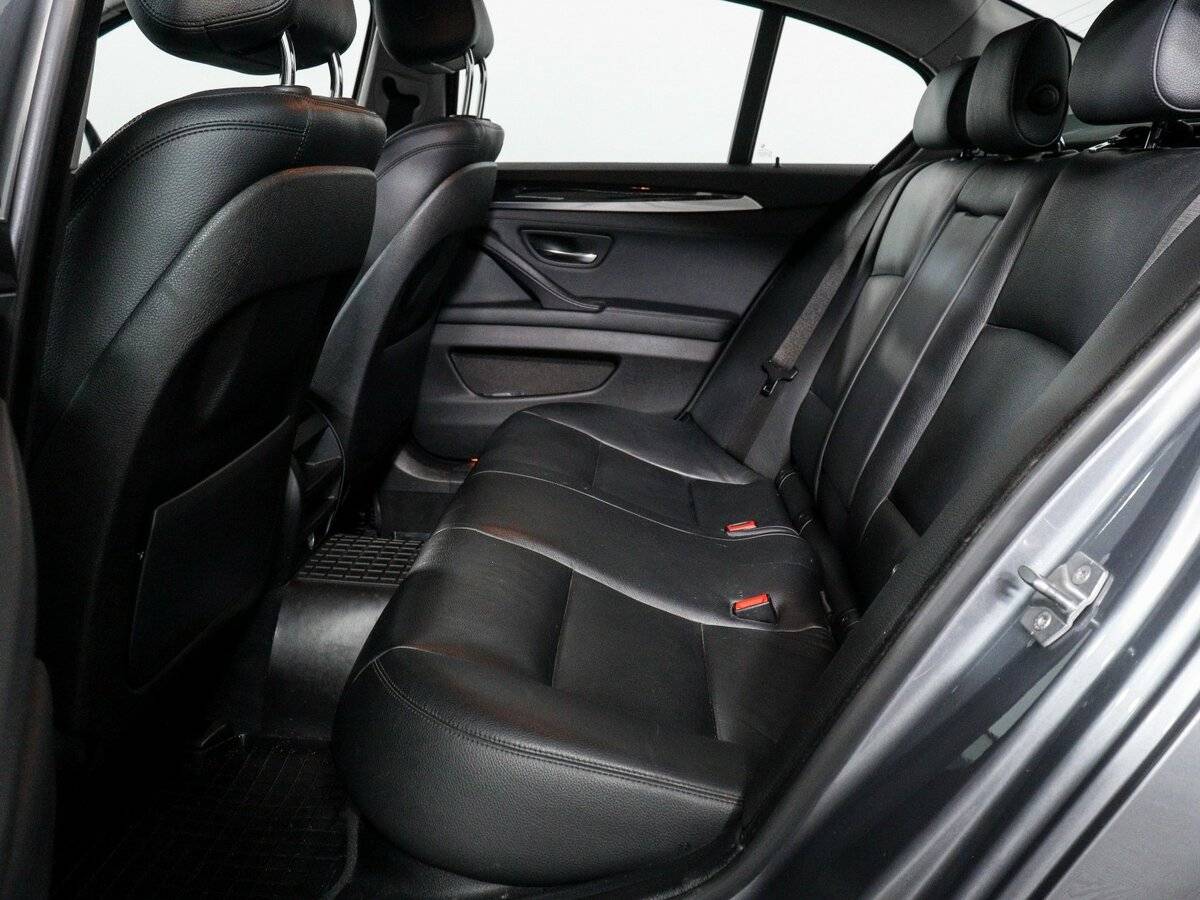 Купить BMW 5 серии, 2014, 113 354 км.. Фото: #9