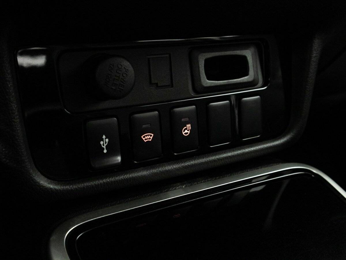 Купить Mitsubishi Outlander, 2018, 121 456 км.. Фото: #16