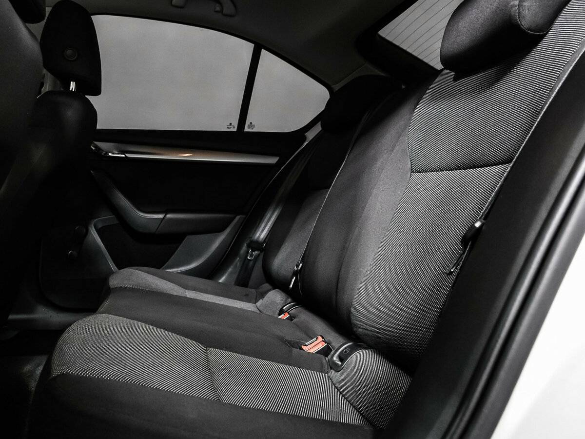 Купить Шкода Октавия, 2014, 144 250 км.. Фото: #12