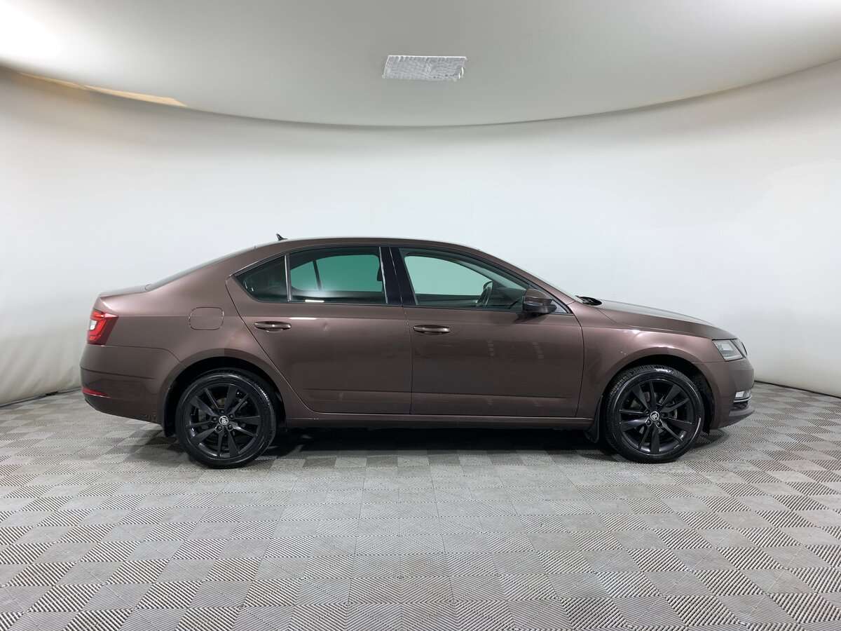 Купить Шкода Октавия, 2018, 116 734 км.. Фото: #3