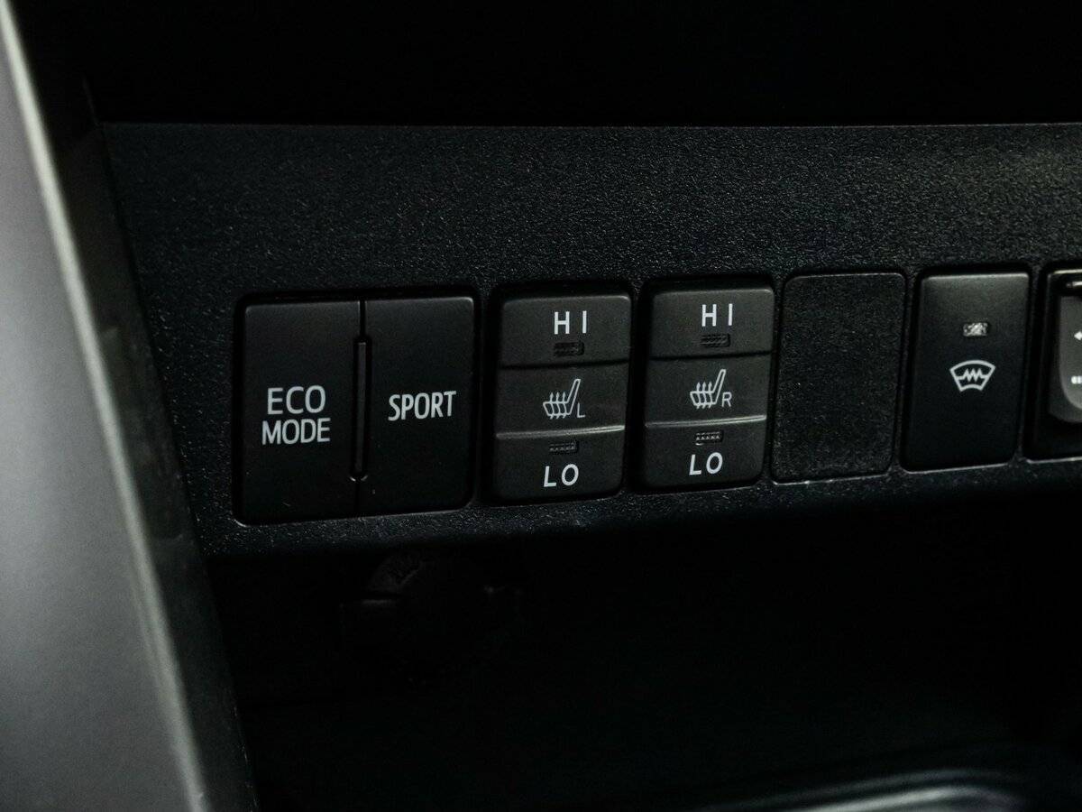 Купить Toyota RAV4, 2018, 146 641 км.. Фото: #15