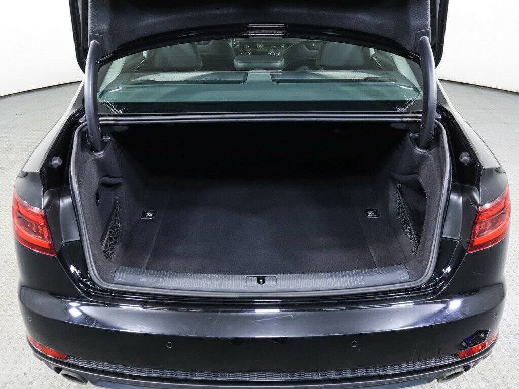 Купить Audi A4, 2017, 136 352 км.. Фото: #8
