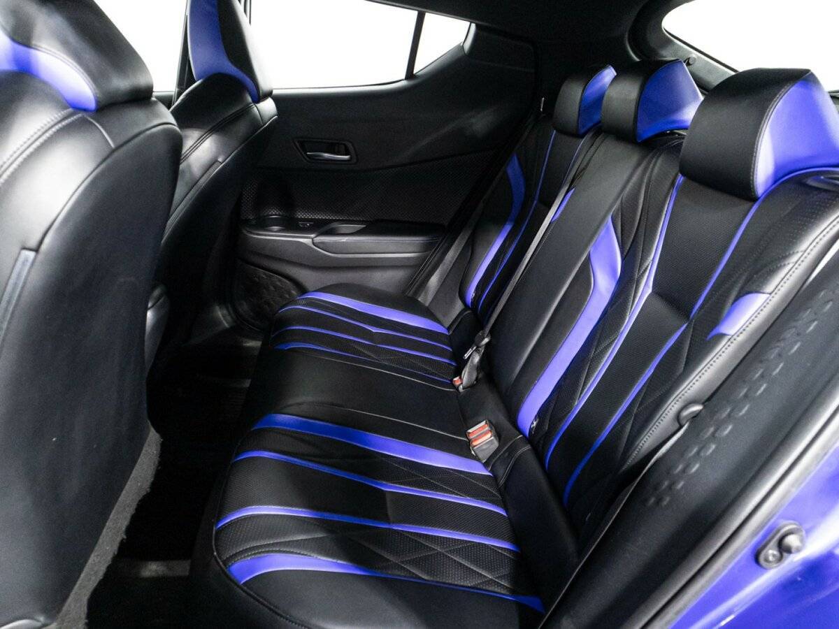 Купить Toyota C-HR, 2019, 78 486 км.. Фото: #9