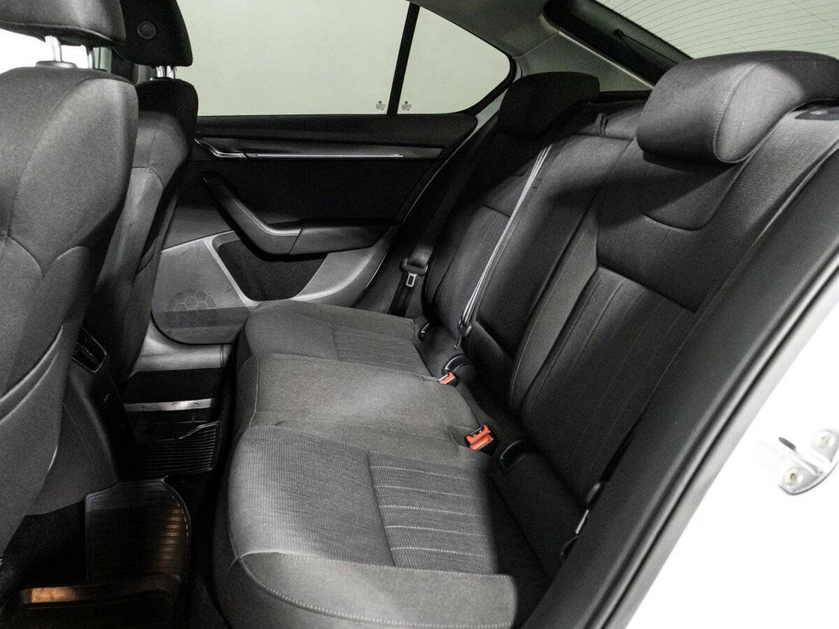 Купить Шкода Октавия, 2017, 187 937 км.. Фото: #9