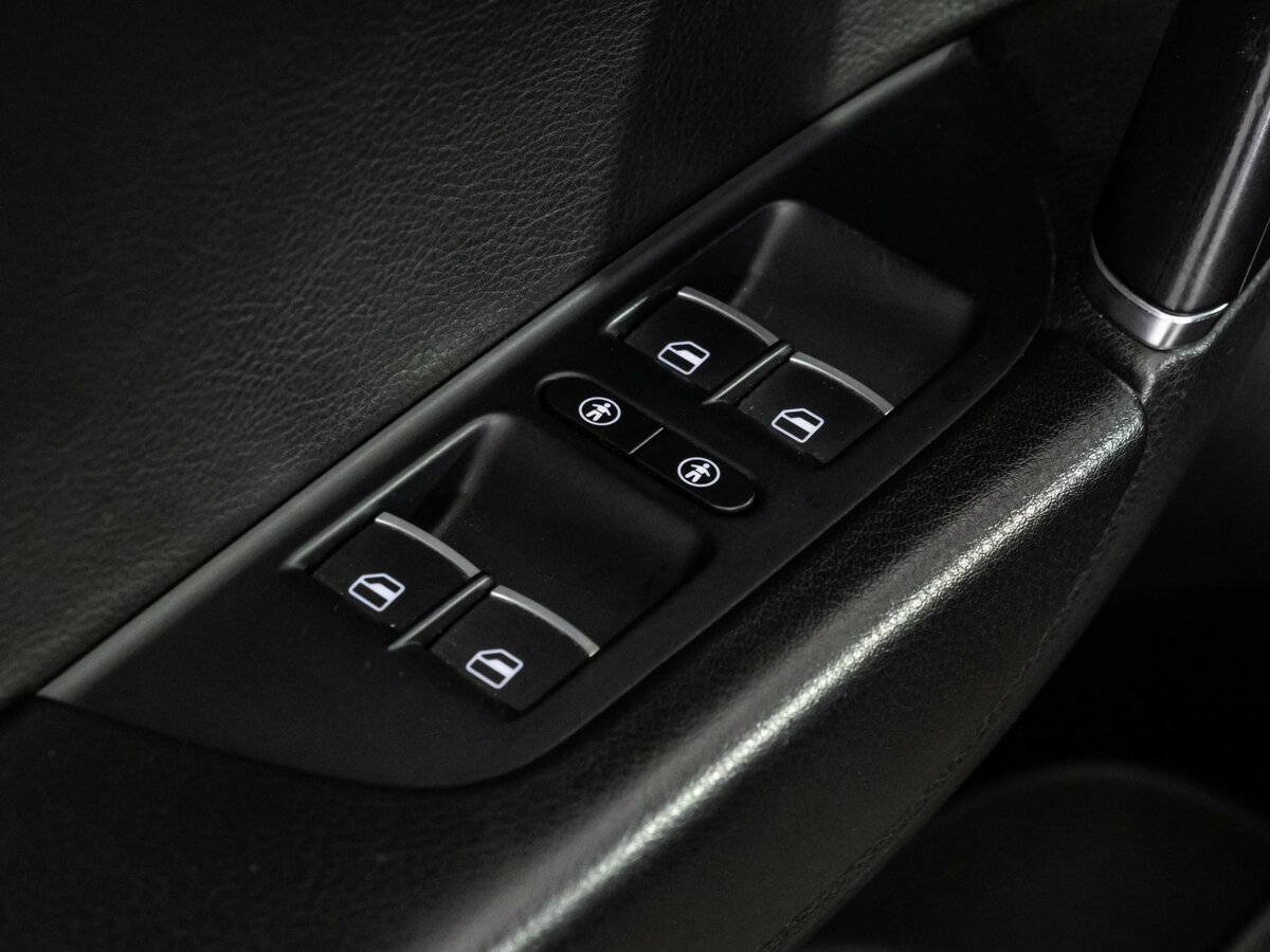 Купить Volkswagen Touareg, 2015, 224 931 км.. Фото: #20